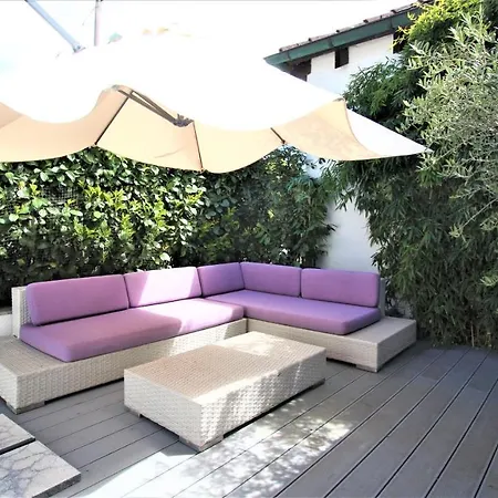 ✦ Lovely Studio ✦ - Big Terrace, Private Parking Apartment Wurzburg